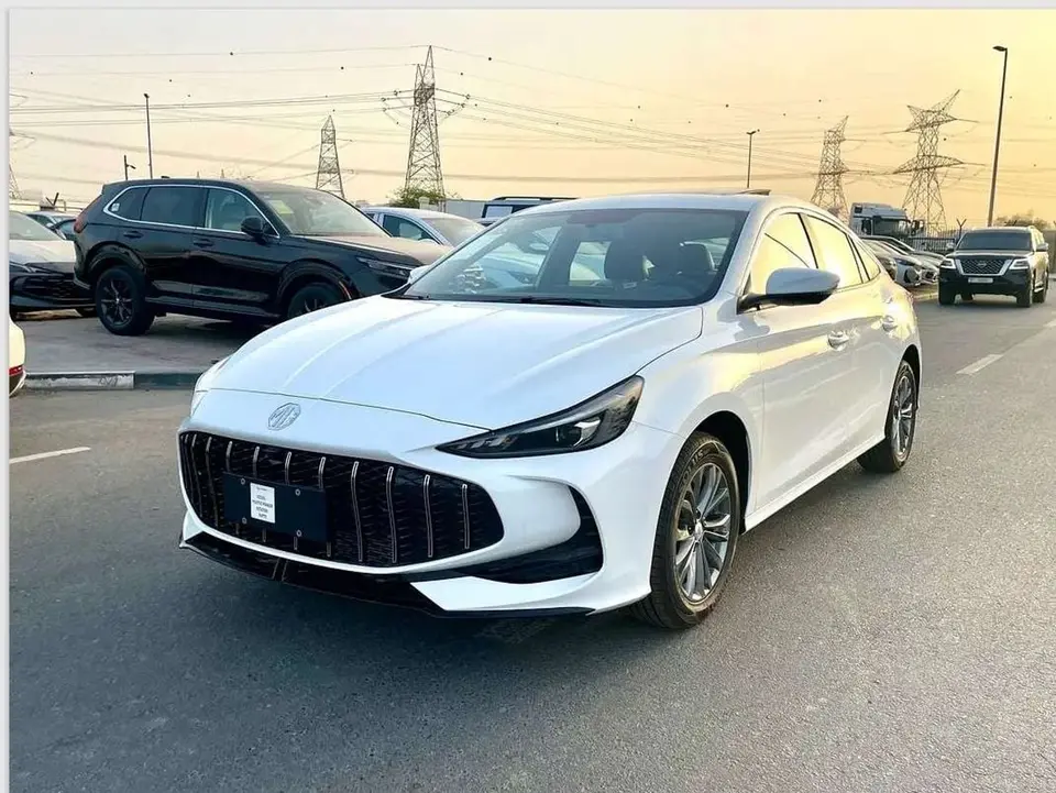 MG 5 LUX 2025