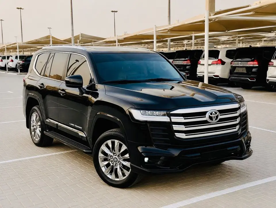 Toyota Land Cruiser GXR 2022