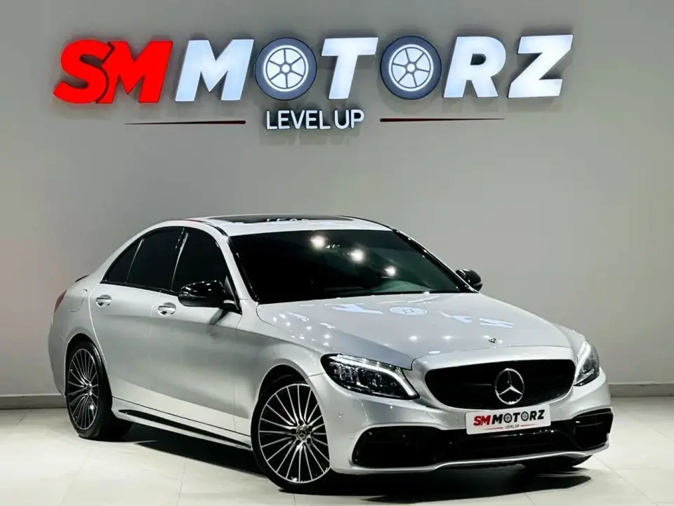 Mercedes-Benz C200 AMG 2020