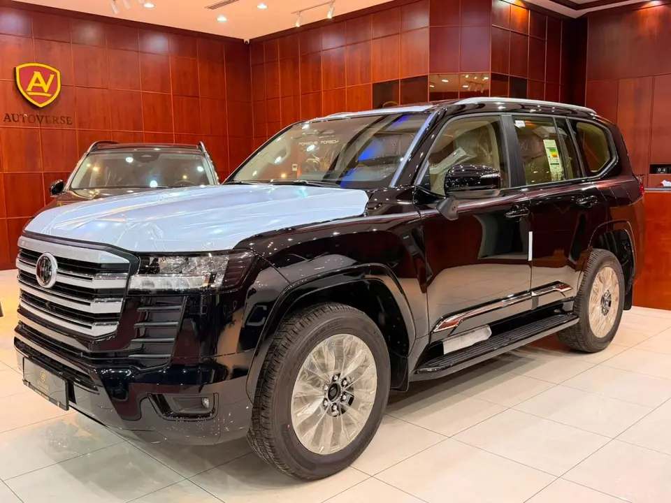 Toyota Land Cruiser GXR 2026
