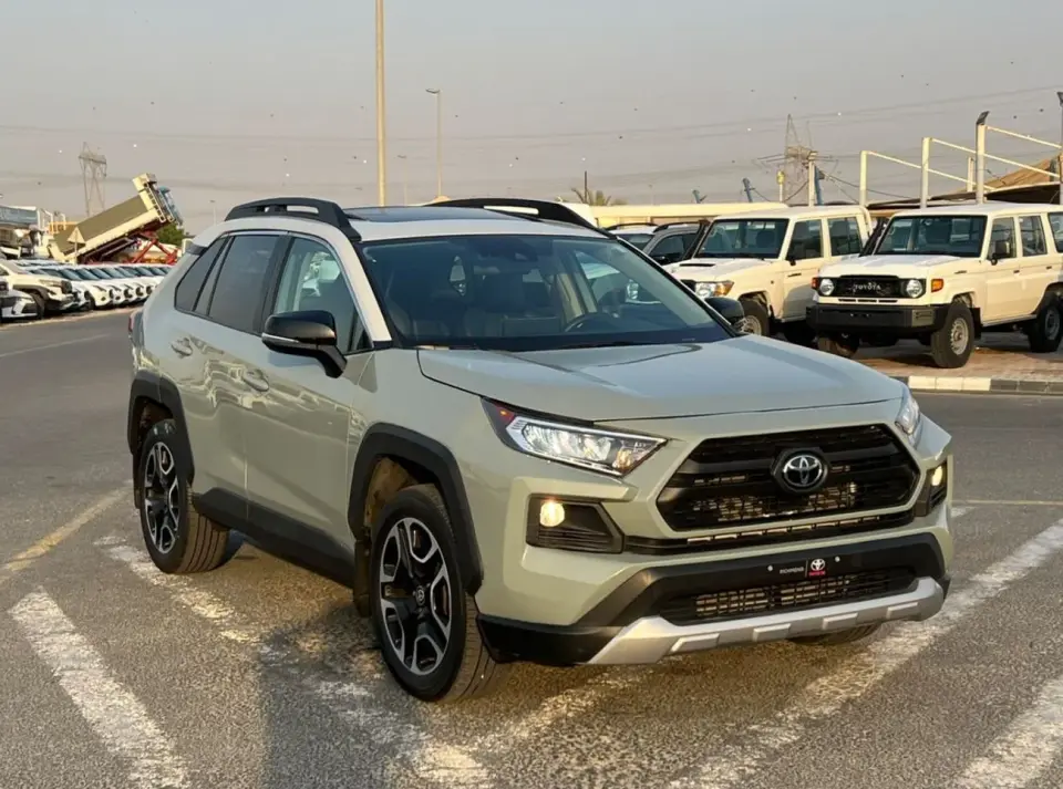Toyota RAV4 ADVENTURE 2021