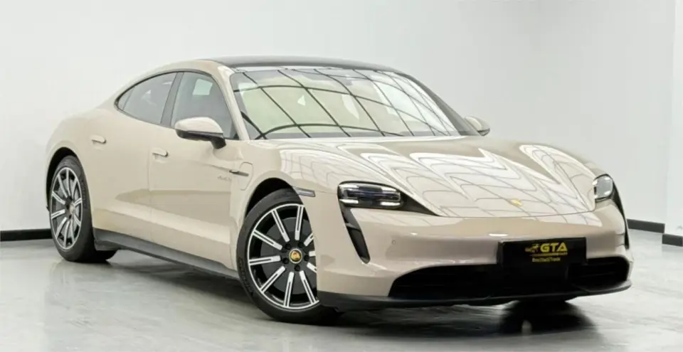 Porsche Taycan 4S 2021