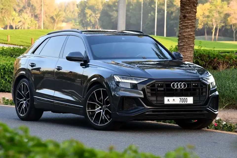 Audi Q8 55 TFSI 2021