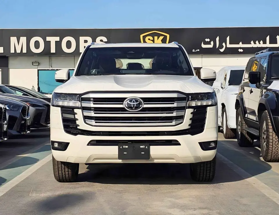 Toyota Land Cruiser GXR 2026
