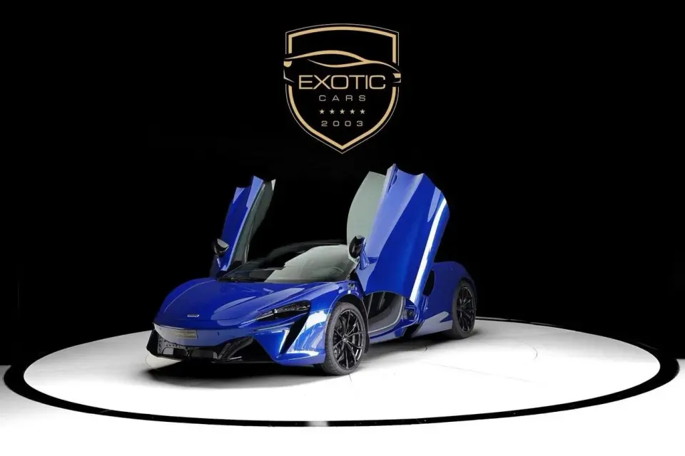 McLaren Artura STANDARD 2023