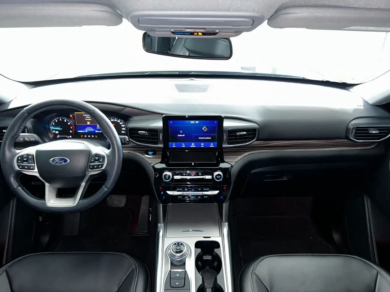 Ford Explorer LIMITED 2024 — фото 12